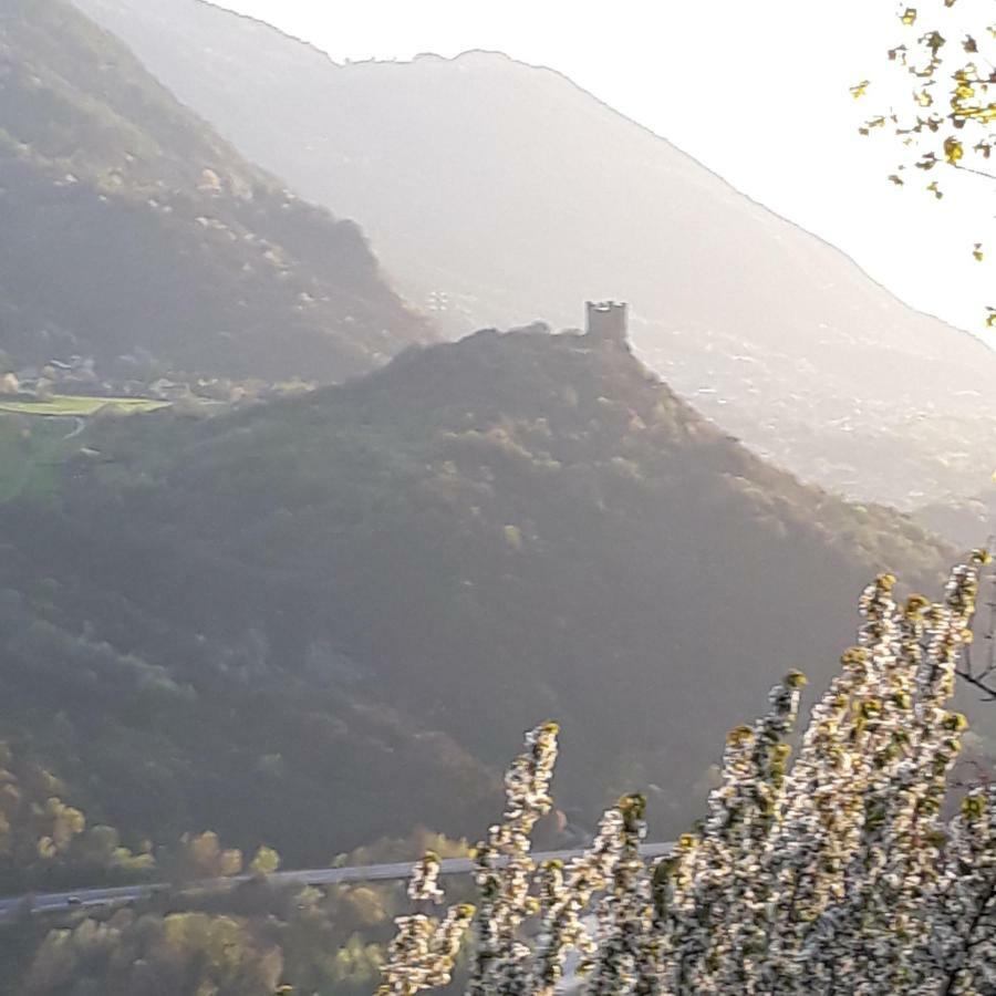 Vila Il Battito Saint-Vincent Exteriér fotografie